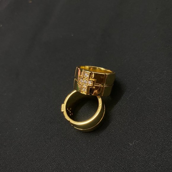 James Avery Stacked Hammered 14k Gold Ring - Picture 3 of 5